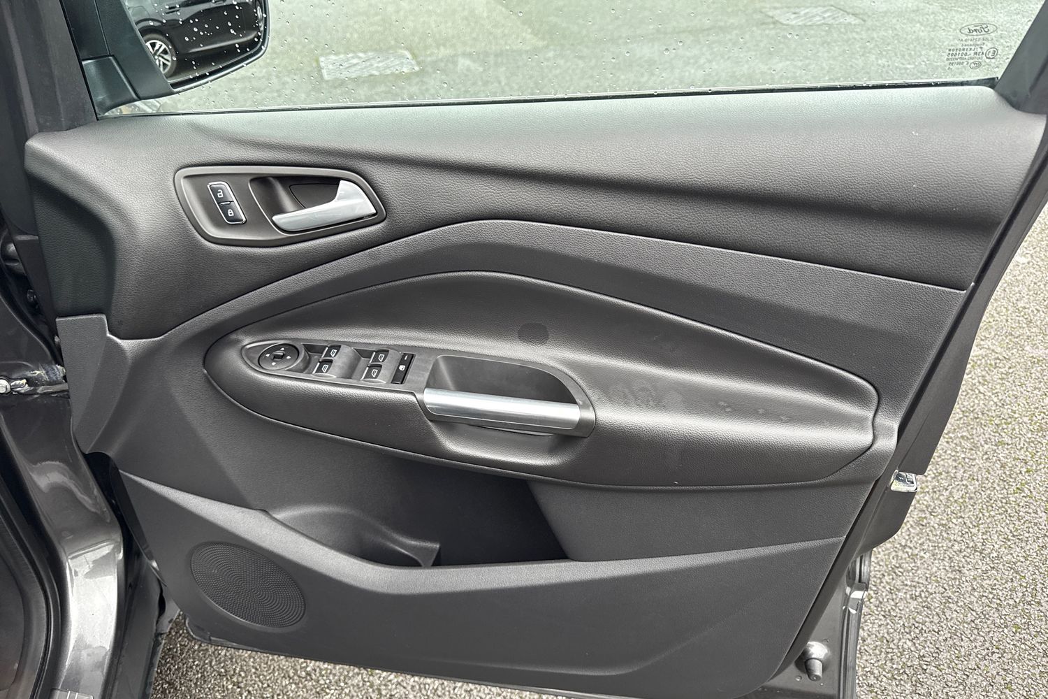 Used Ford Kuga 2015 for sale - 76985242: Photo 21