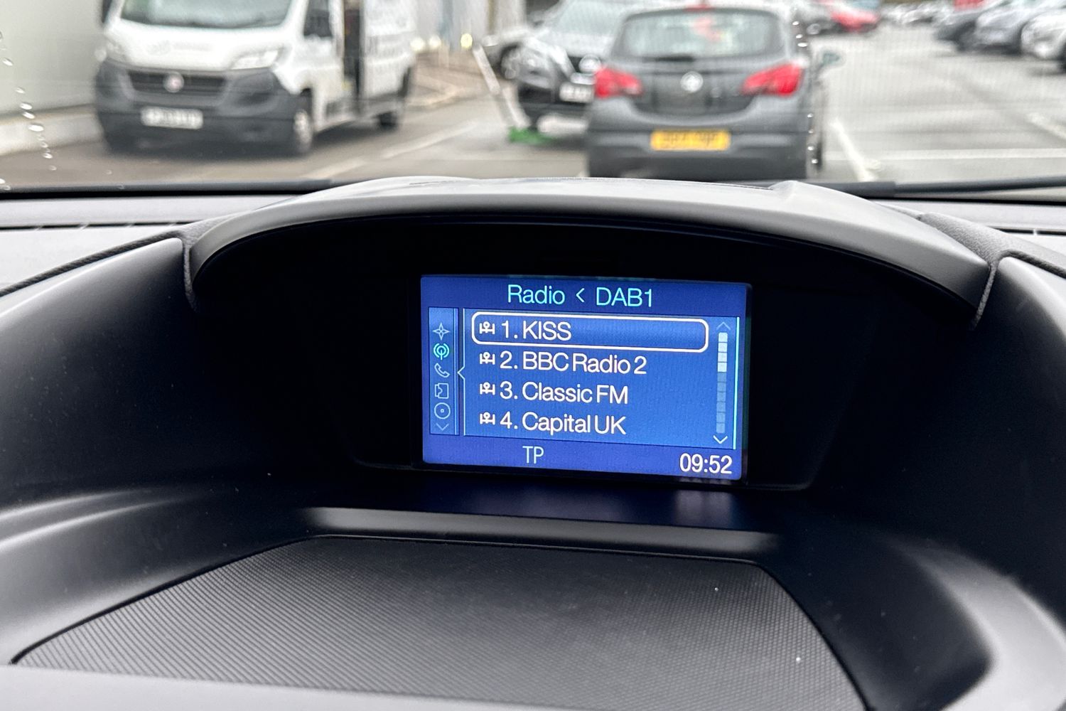 Used Ford Kuga 2015 for sale - 76985242: Photo 44