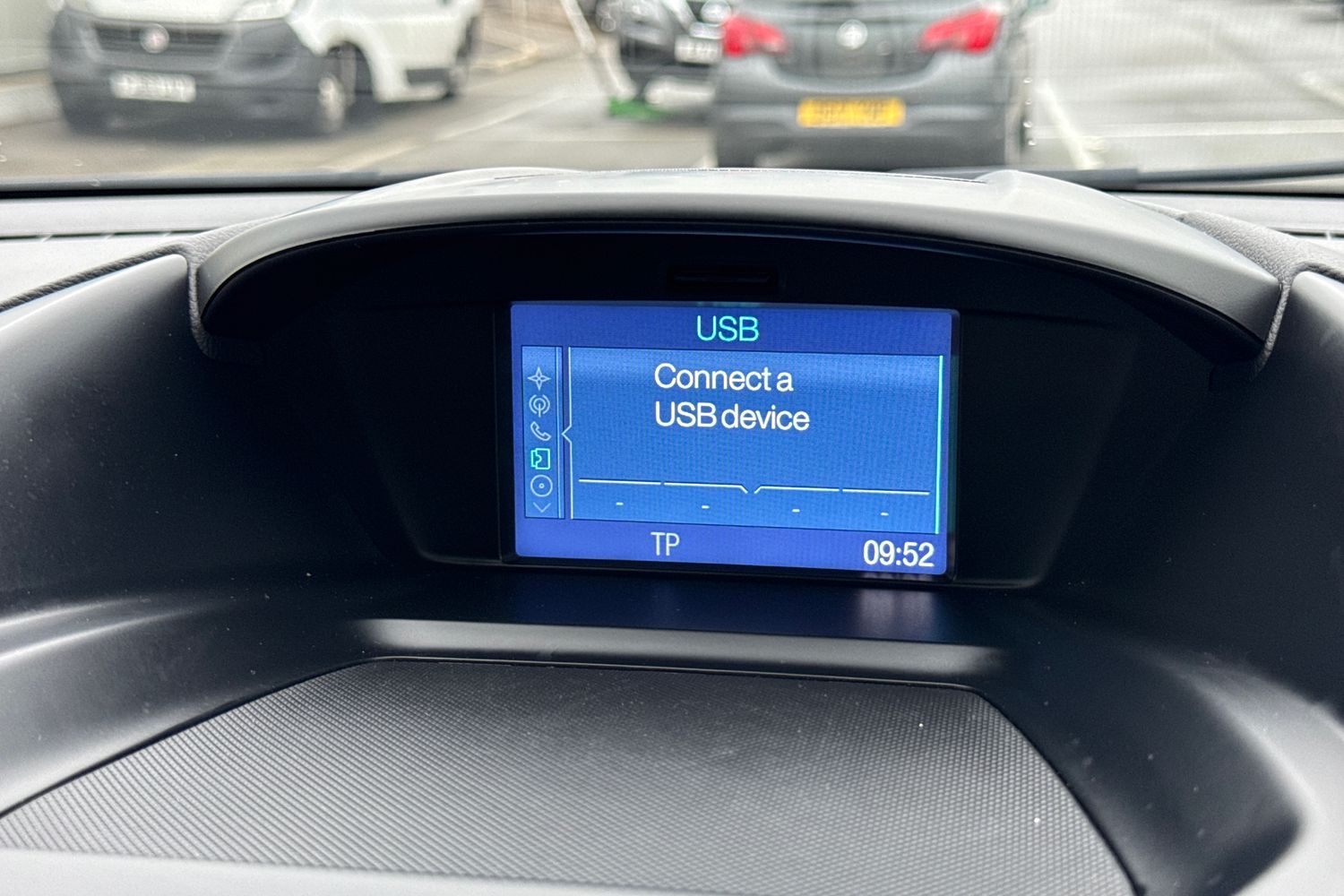 Used Ford Kuga 2015 for sale - 76985242: Photo 47