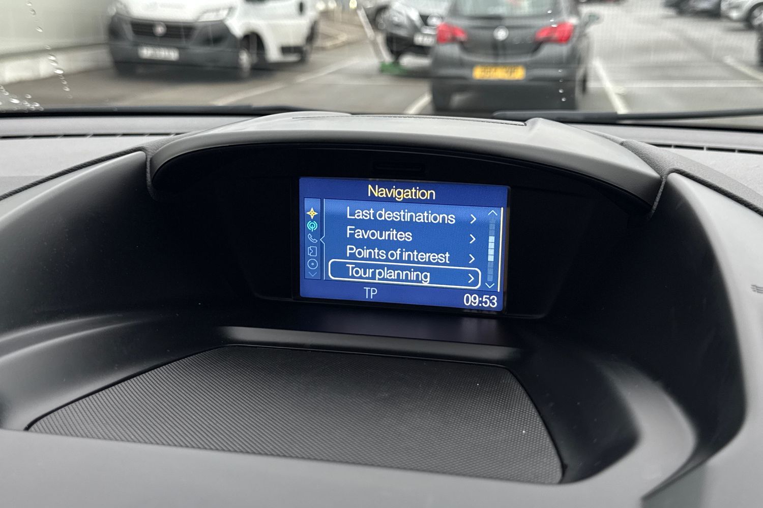 Used Ford Kuga 2015 for sale - 76985242: Photo 50