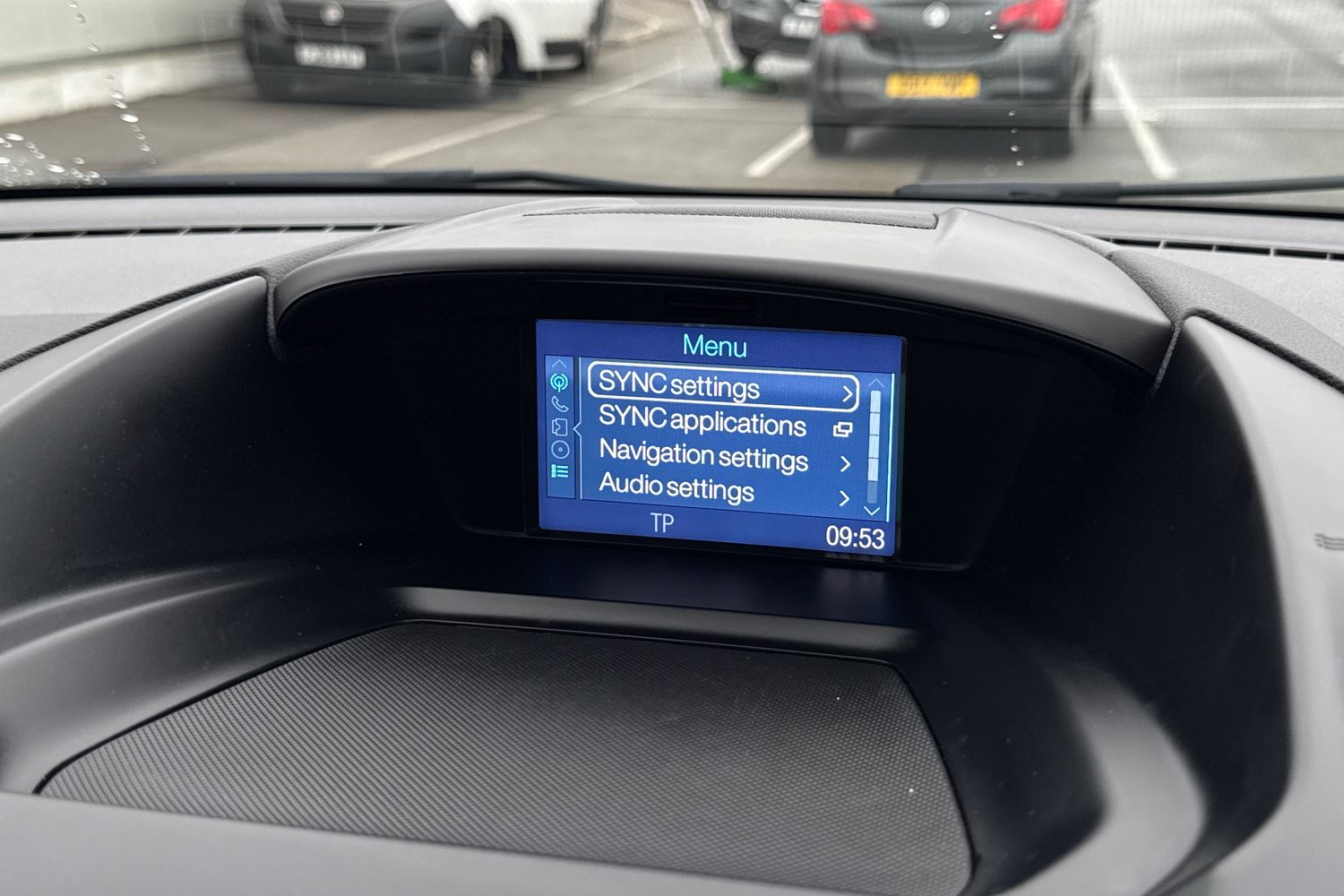 Used Ford Kuga 2015 for sale - 76985242: Photo 51