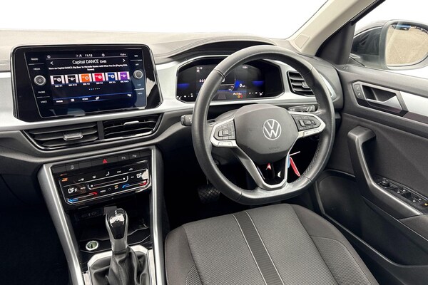 Used Volkswagen T-Roc 2022 for sale - 76143799: Photo 18