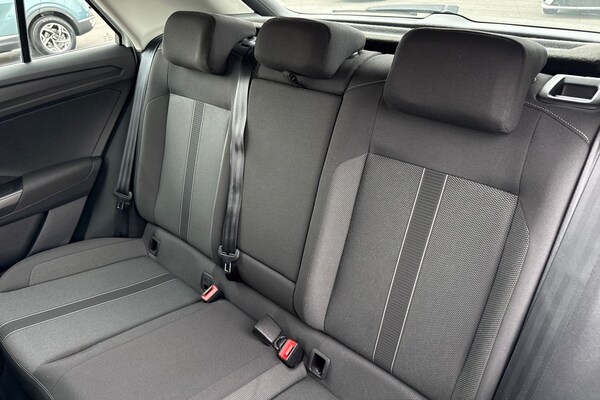 Used Volkswagen T-Roc 2022 for sale - 76143799: Photo 19