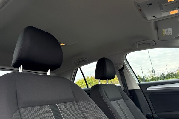 Used Volkswagen T-Roc 2022 for sale - 76143799: Photo 24