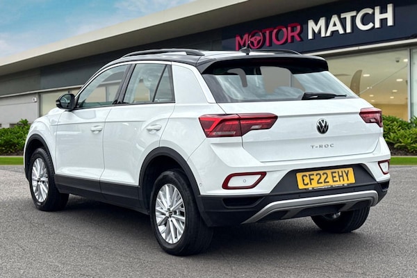 Used Volkswagen T-Roc 2022 for sale - 76143799: Photo 2