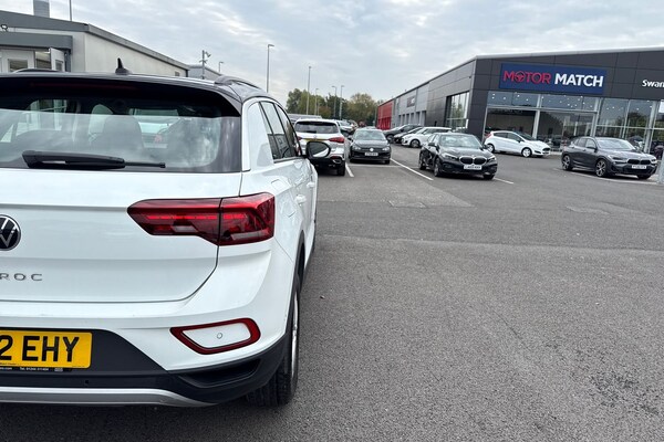 Used Volkswagen T-Roc 2022 for sale - 76143799: Photo 33