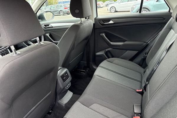 Used Volkswagen T-Roc 2022 for sale - 76143799: Photo 35