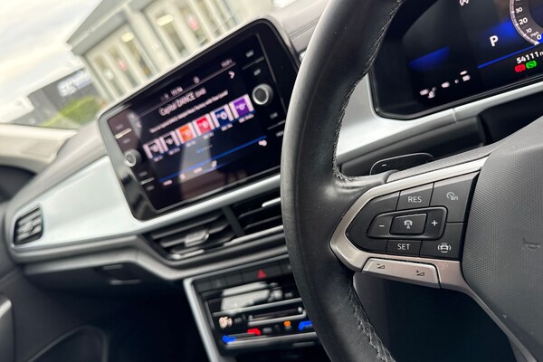 Used Volkswagen T-Roc 2022 for sale - 76143799: Photo 38