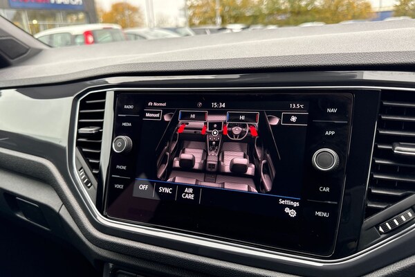 Used Volkswagen T-Roc 2019 for sale - 76268019: Photo 22