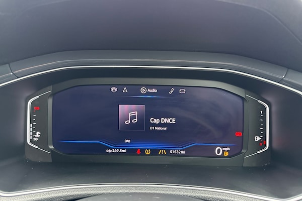 Used Volkswagen T-Roc 2019 for sale - 76268019: Photo 45