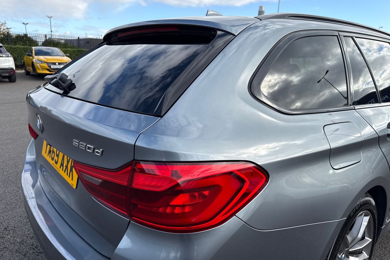 Used BMW 5 Series 2019 for sale - 76395459: Photo 30