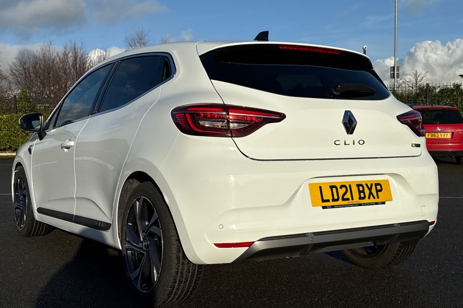 Used Renault Clio 2021 for sale - 76968054: Photo 8