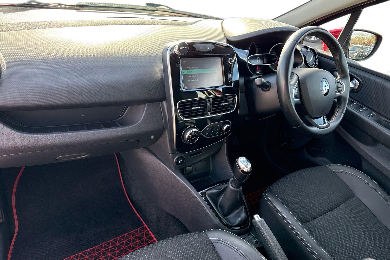 Used Renault Clio 2017 for sale - 77661716: Photo 15