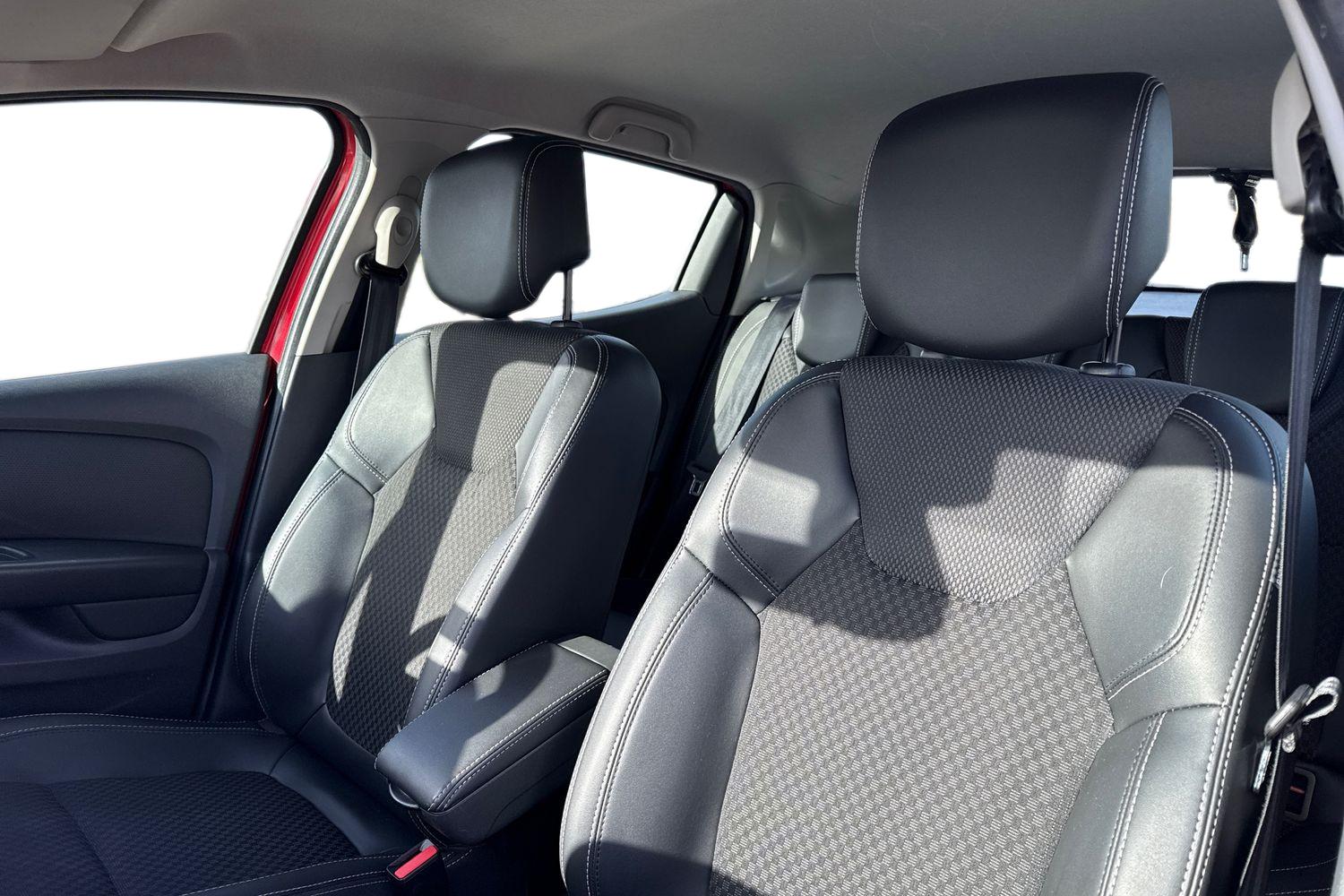 Used Renault Clio 2017 for sale - 77661716: Photo 16