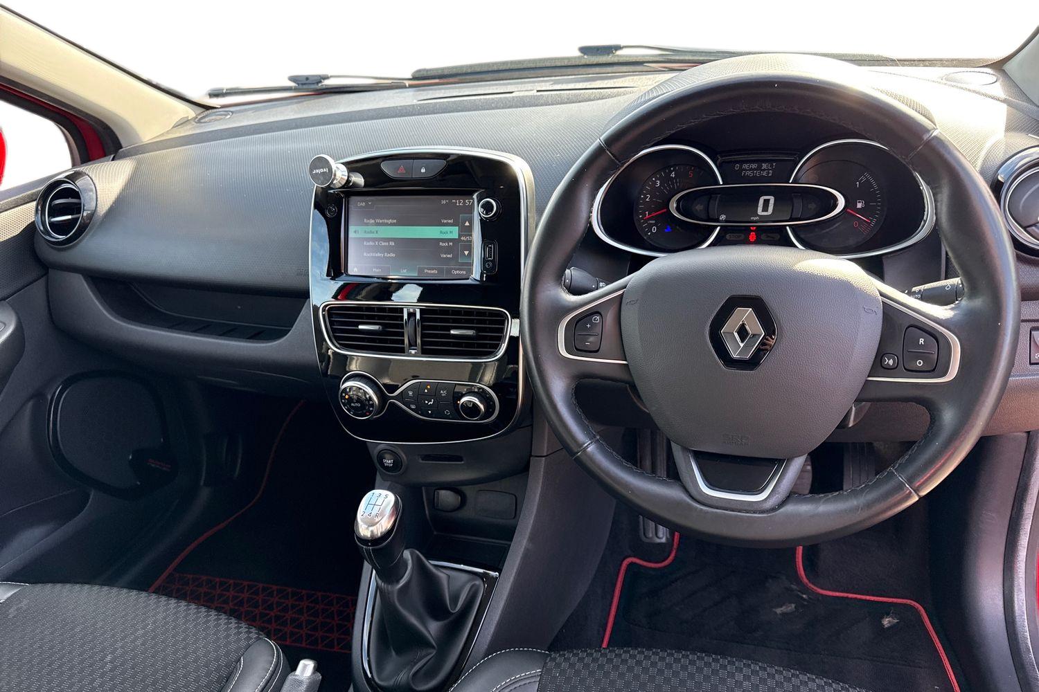 Used Renault Clio 2017 for sale - 77661716: Photo 18