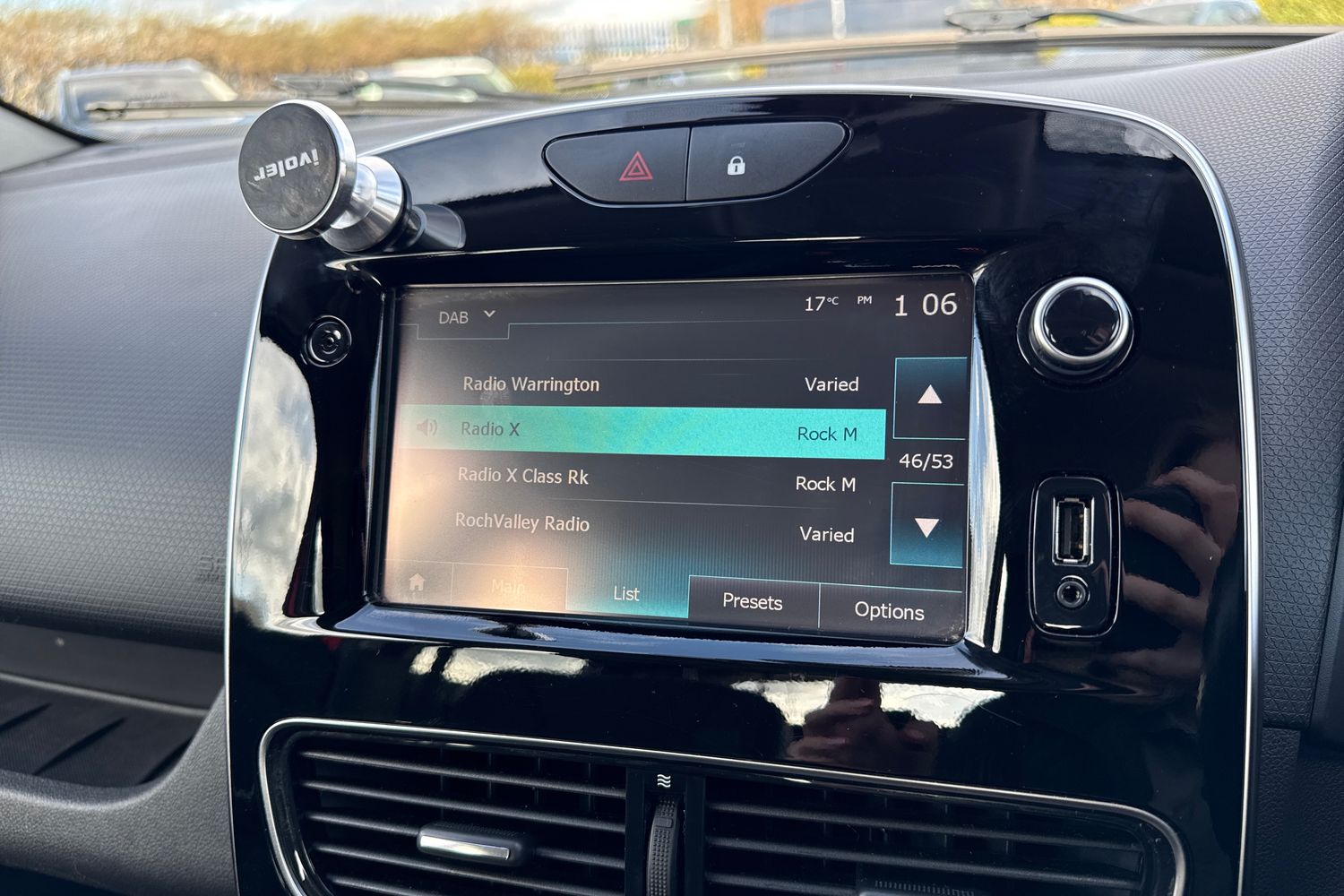 Used Renault Clio 2017 for sale - 77661716: Photo 45