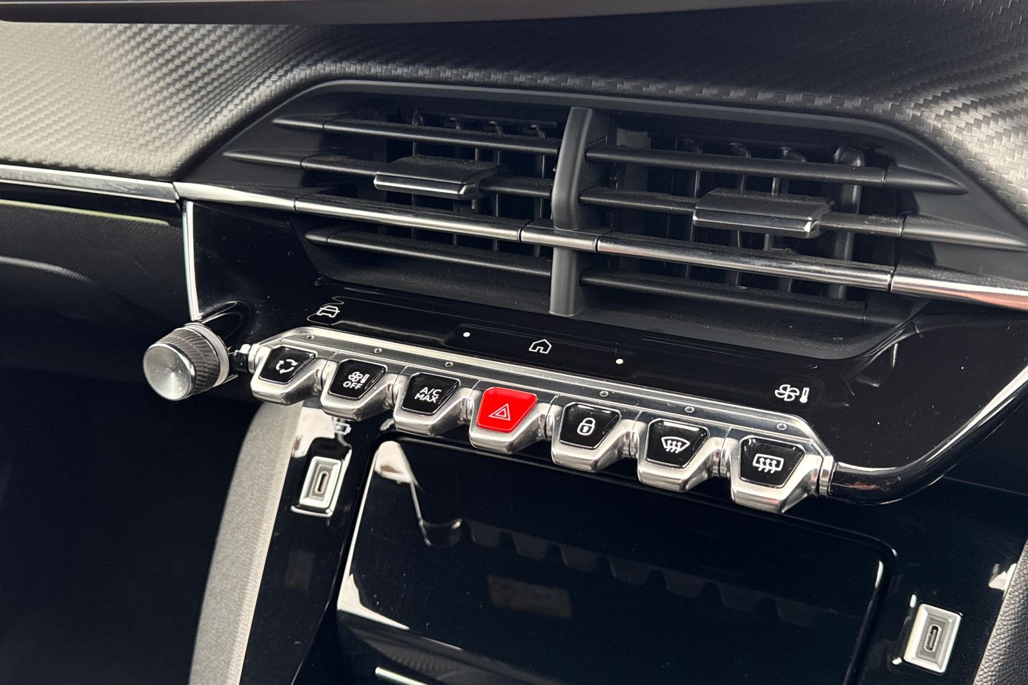 Used Peugeot 208 2024 for sale - 77270494: Photo 54