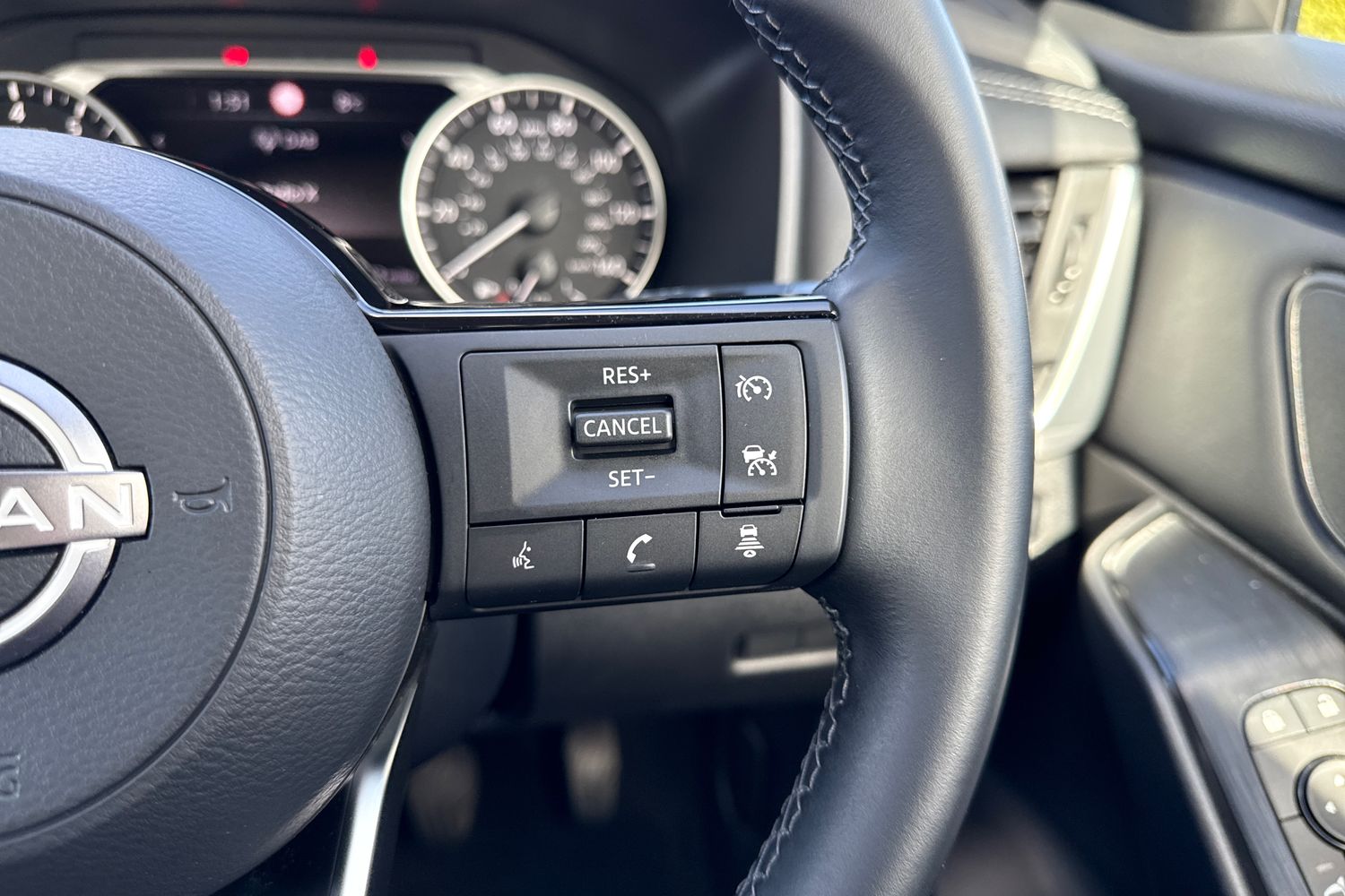 Used Nissan Qashqai 2023 for sale - 78069932: Photo 39