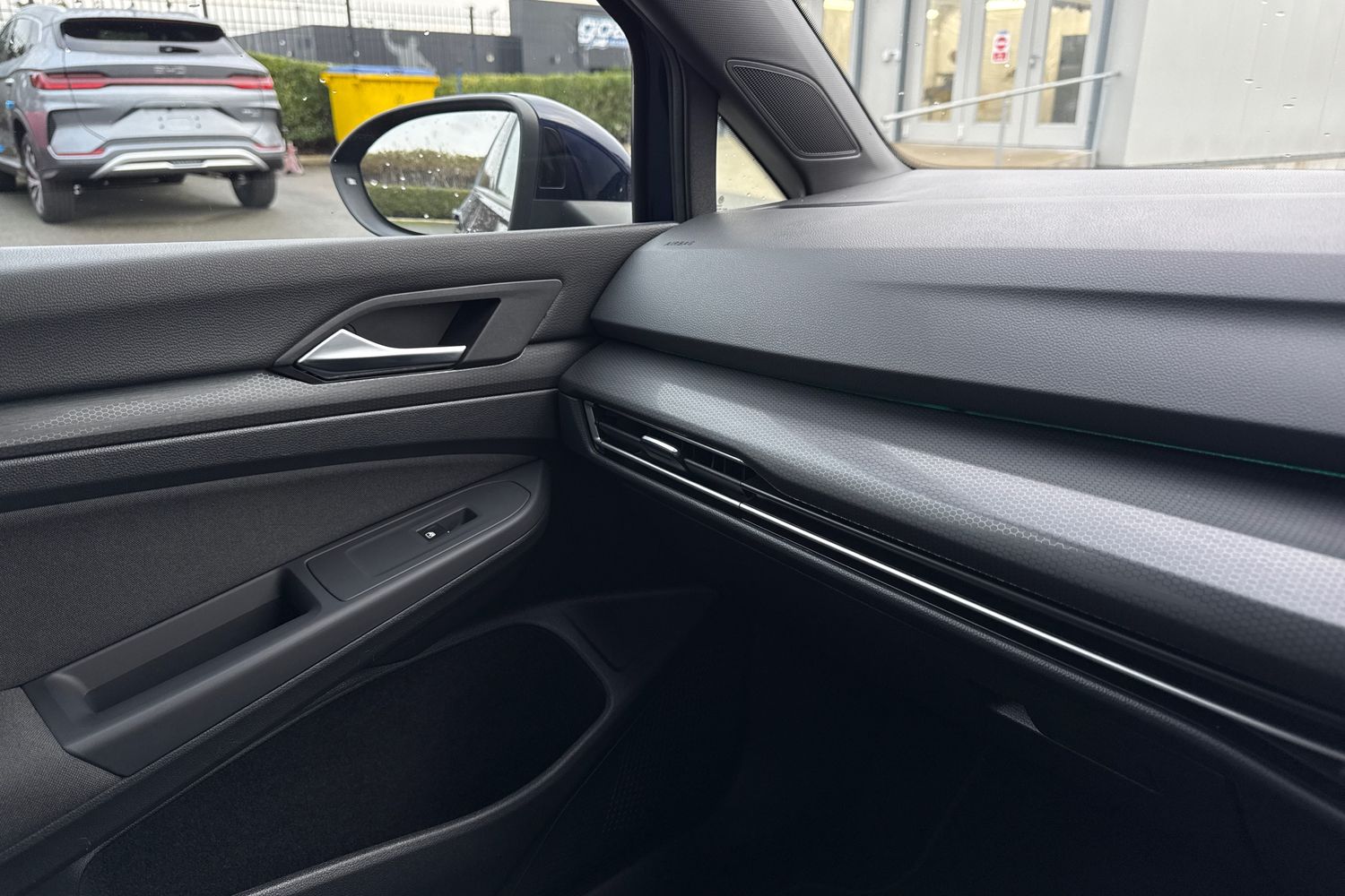 Used Volkswagen Golf 2020 for sale - 77026472: Photo 61