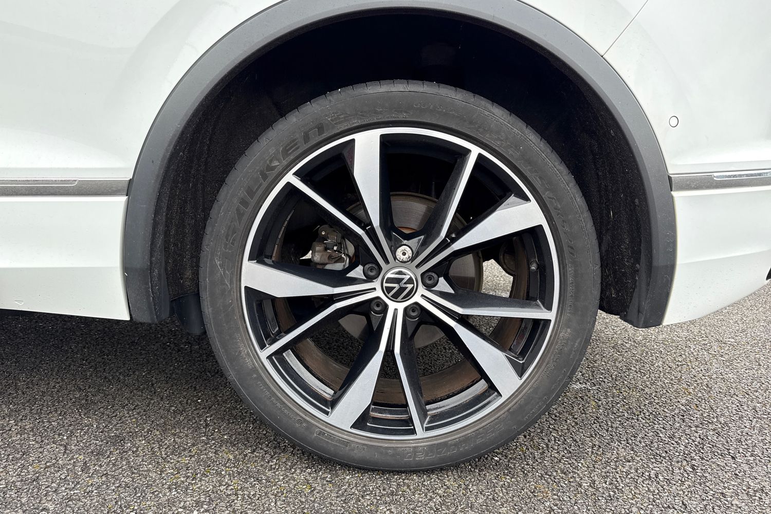 Used Volkswagen Tiguan 2023 for sale - 77914308: Photo 13