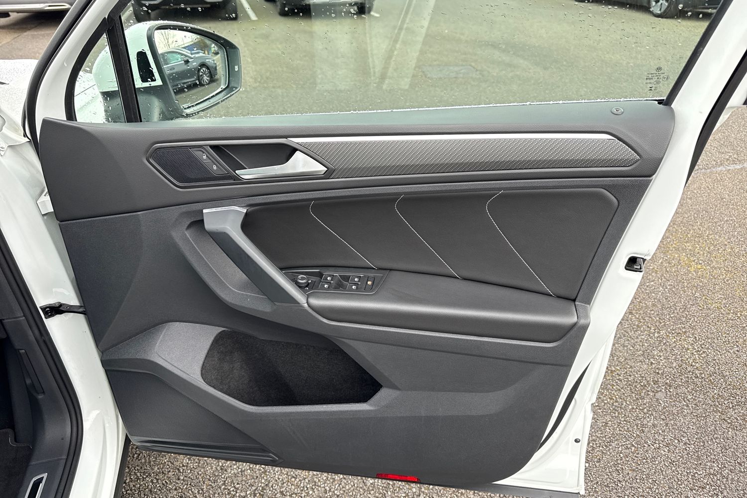 Used Volkswagen Tiguan 2023 for sale - 77914308: Photo 21