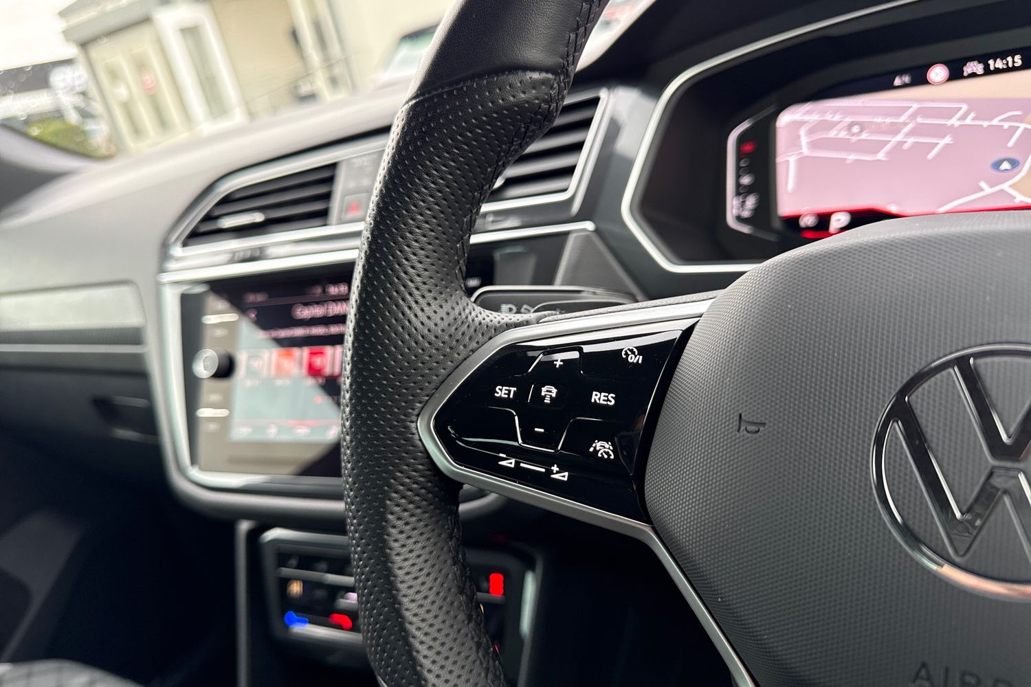 Used Volkswagen Tiguan 2023 for sale - 77914308: Photo 38