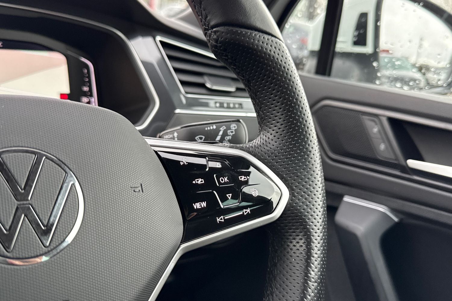 Used Volkswagen Tiguan 2023 for sale - 77914308: Photo 39