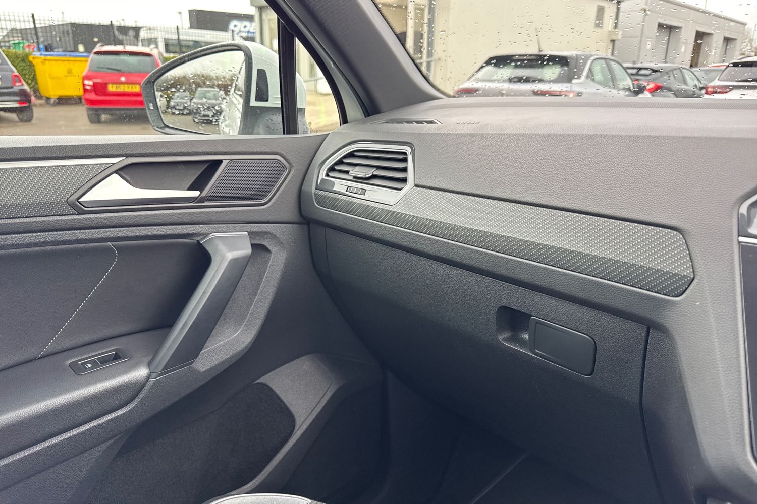 Used Volkswagen Tiguan 2023 for sale - 77914308: Photo 60