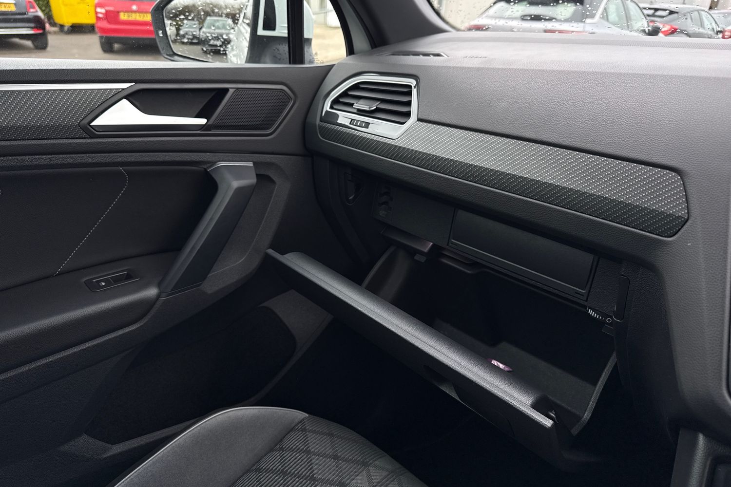 Used Volkswagen Tiguan 2023 for sale - 77914308: Photo 61