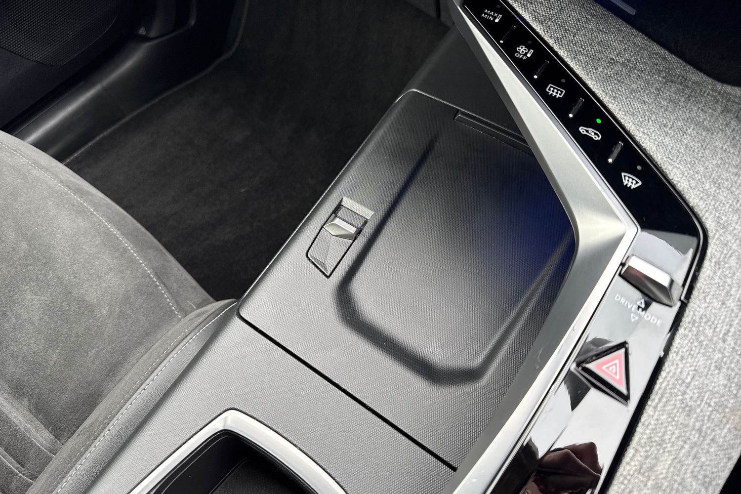 Used Peugeot 3008 2024 for sale - 77642022: Photo 57