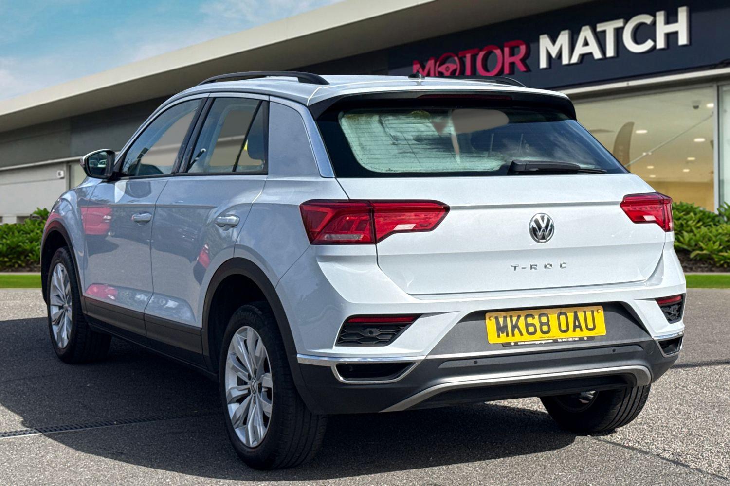 Used Volkswagen T-Roc 2018 for sale - 78069849: Photo 2