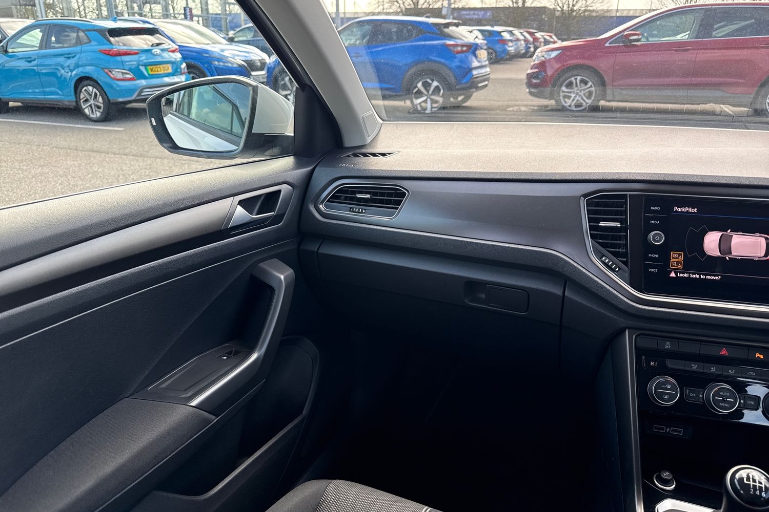 Used Volkswagen T-Roc 2018 for sale - 78069849: Photo 20