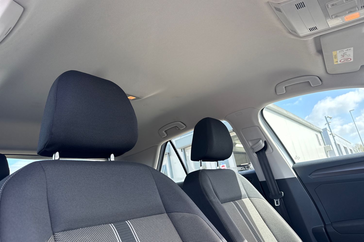 Used Volkswagen T-Roc 2018 for sale - 78069849: Photo 24