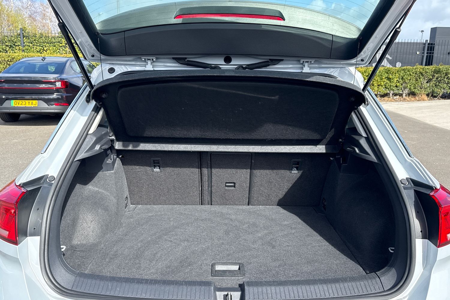 Used Volkswagen T-Roc 2018 for sale - 78069849: Photo 7