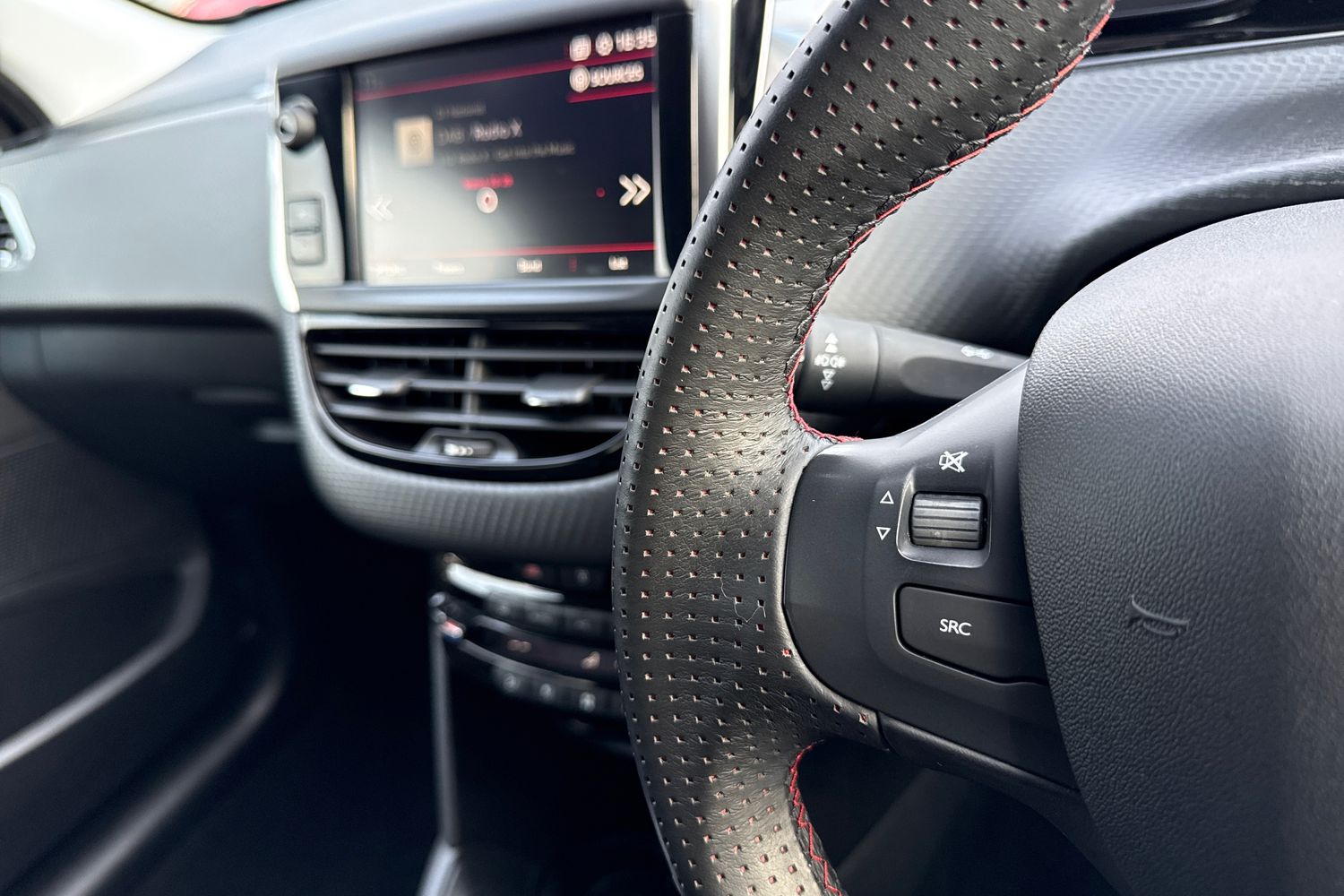 Used Peugeot 208 2019 for sale - 77500966: Photo 38