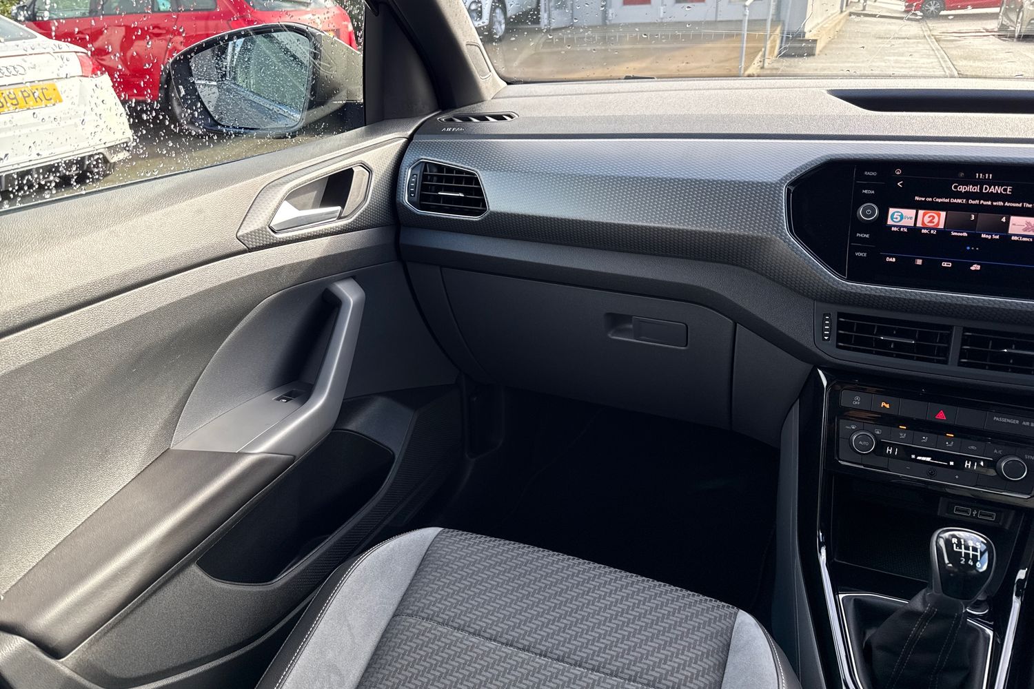 Used Volkswagen T-Cross 2019 for sale - 77570992: Photo 15