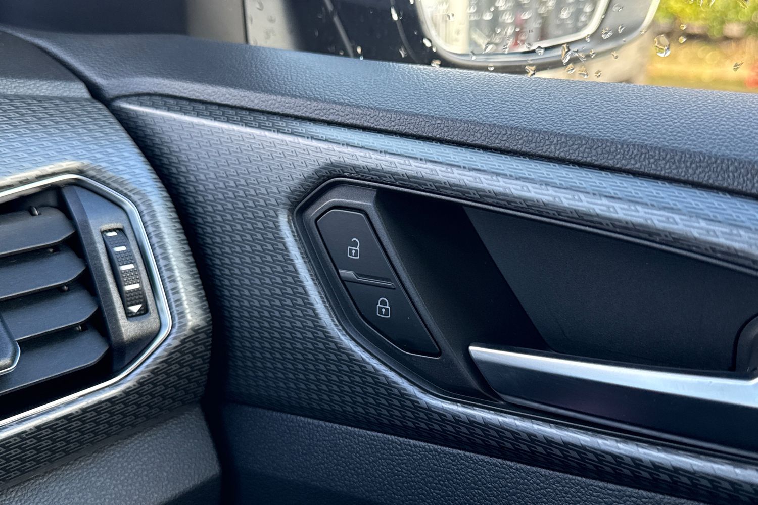 Used Volkswagen T-Cross 2019 for sale - 77570992: Photo 44