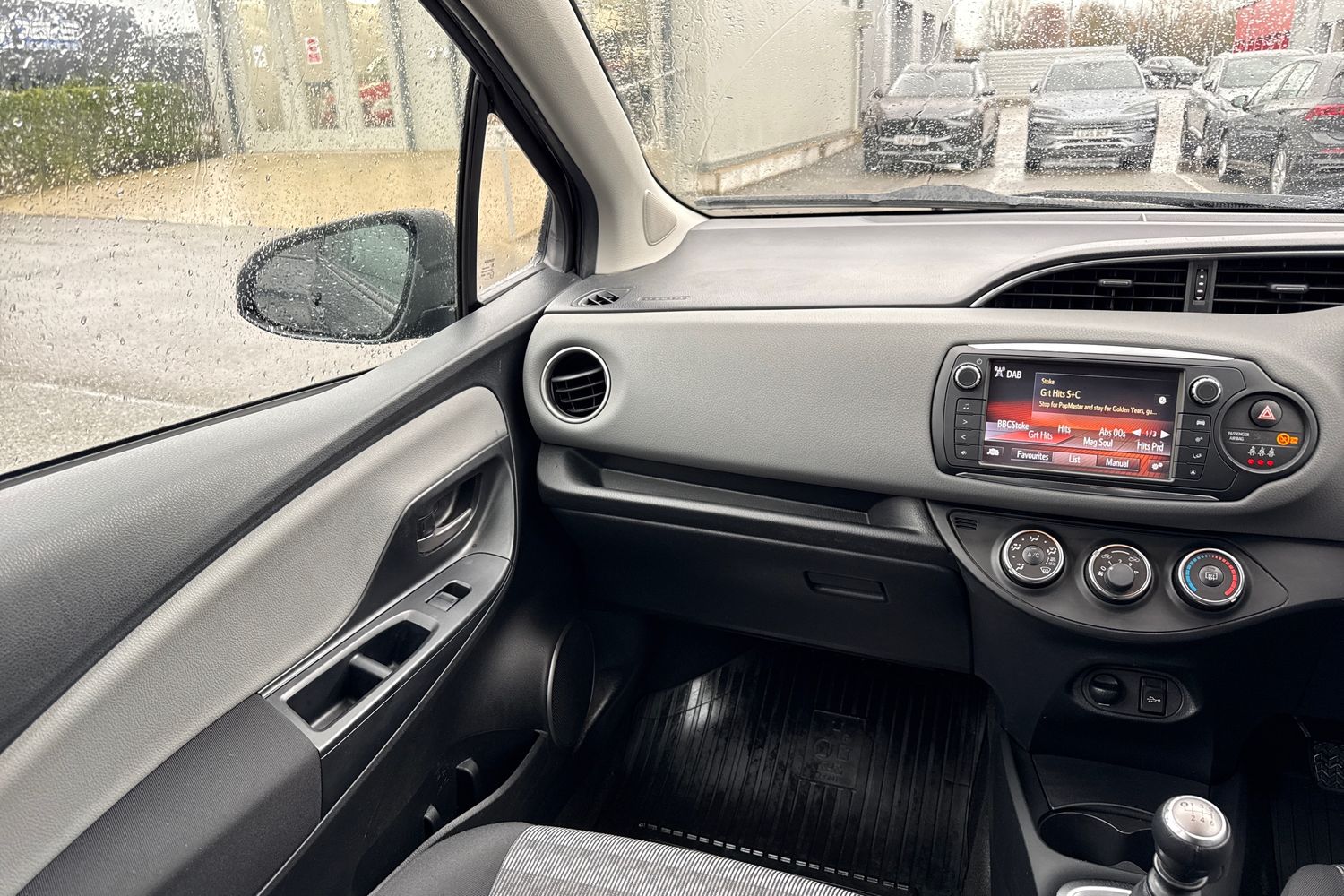 Used Toyota Yaris 2016 for sale - 77553478: Photo 20