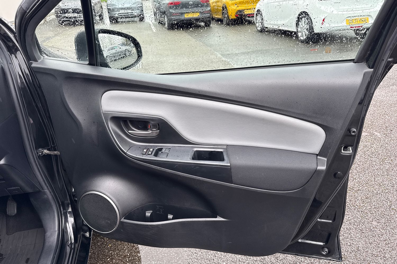 Used Toyota Yaris 2016 for sale - 77553478: Photo 21