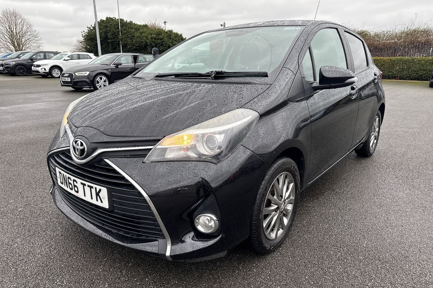 Used Toyota Yaris 2016 for sale - 77553478: Photo 27