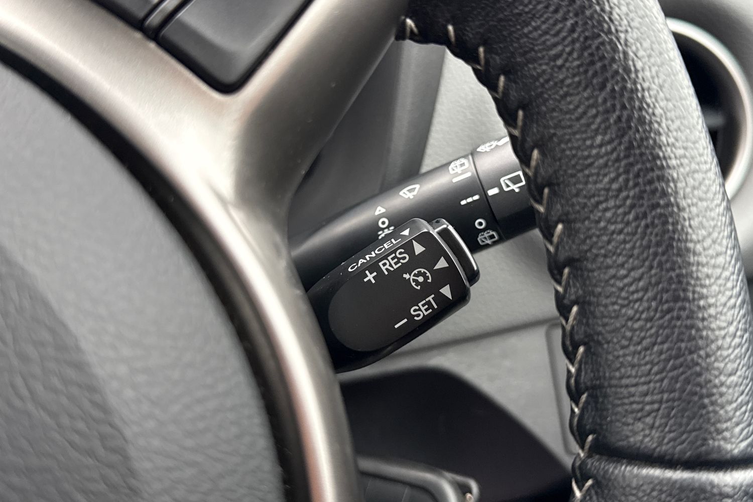 Used Toyota Yaris 2016 for sale - 77553478: Photo 38