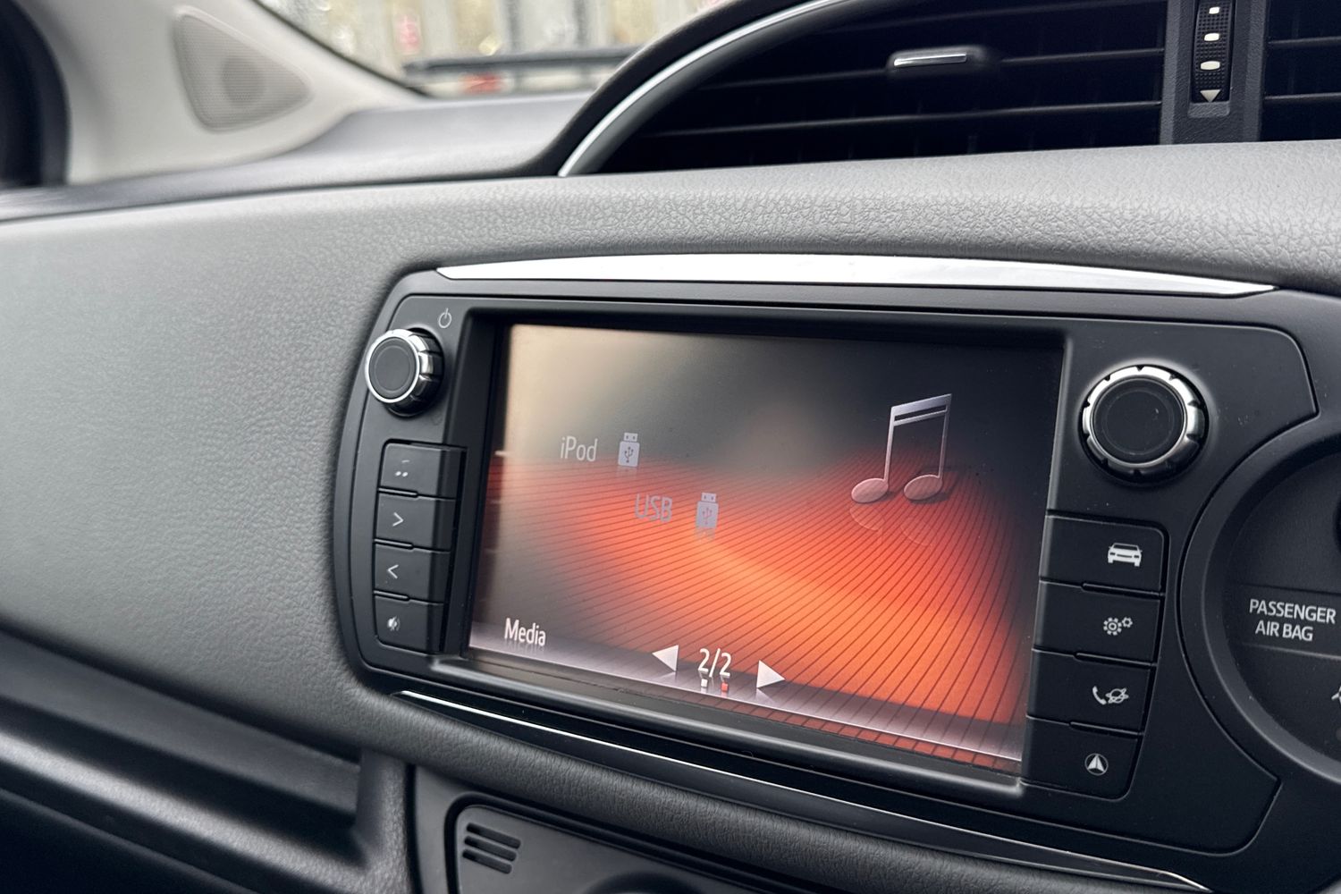 Used Toyota Yaris 2016 for sale - 77553478: Photo 44