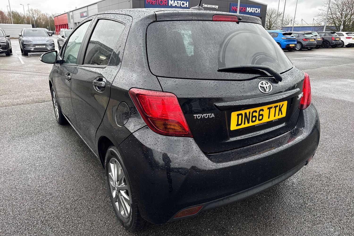 Used Toyota Yaris 2016 for sale - 77553478: Photo 8