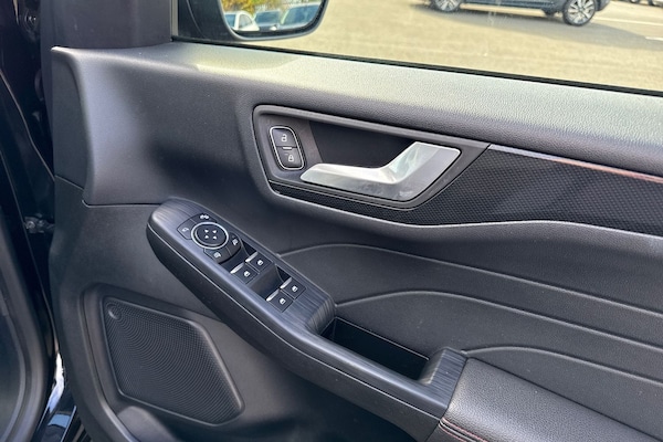 Used Ford Kuga 2021 for sale - 76194083: Photo 21