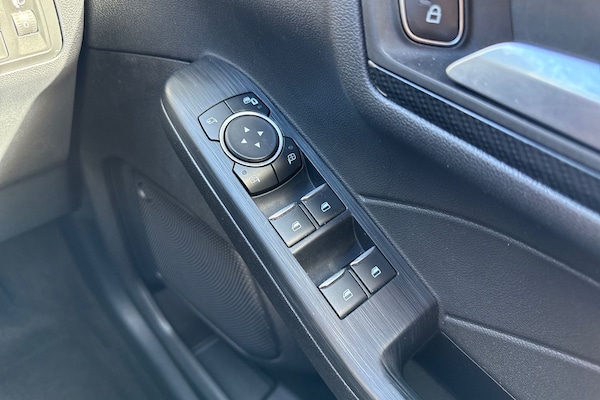 Used Ford Kuga 2021 for sale - 76194083: Photo 47