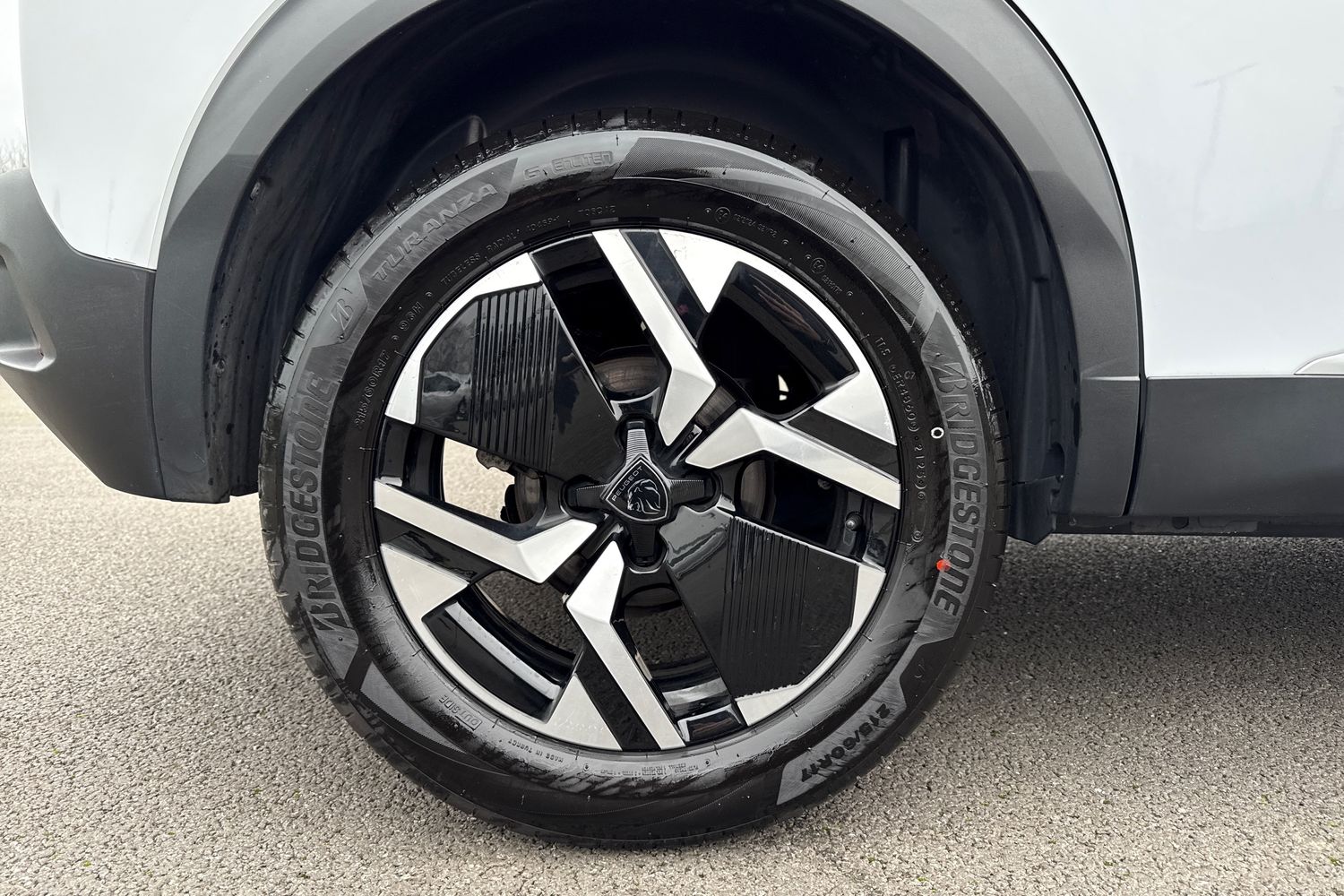 Used Peugeot 2008 2024 for sale - 77337142: Photo 11