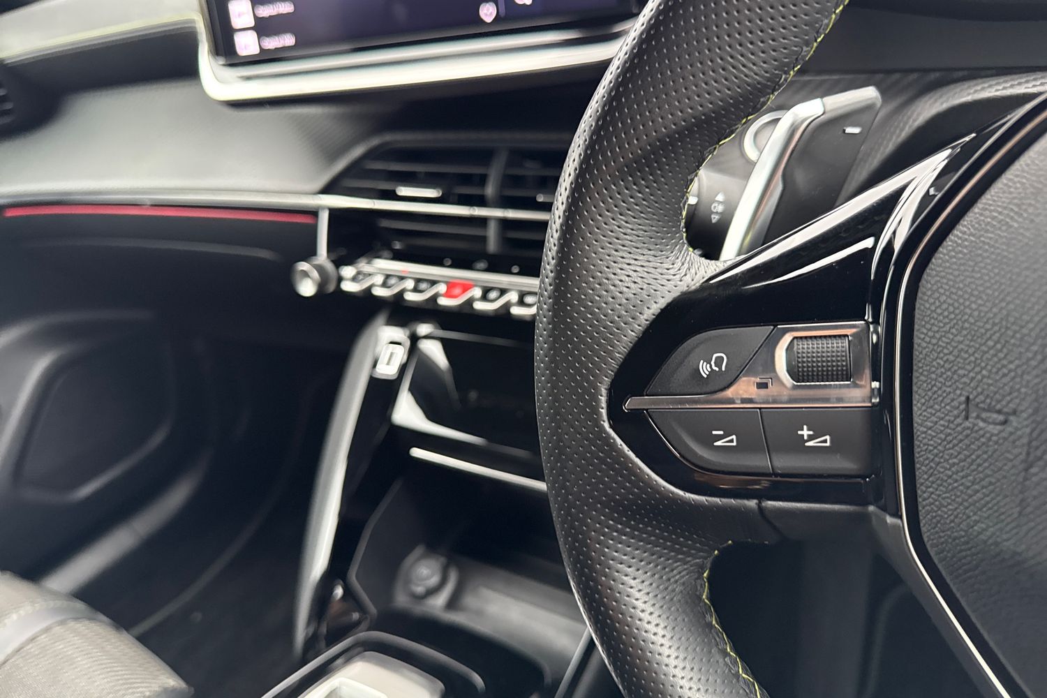 Used Peugeot 2008 2024 for sale - 77337142: Photo 39