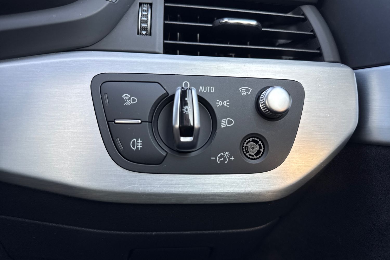 Used Audi A4 2016 for sale - 77879194: Photo 43