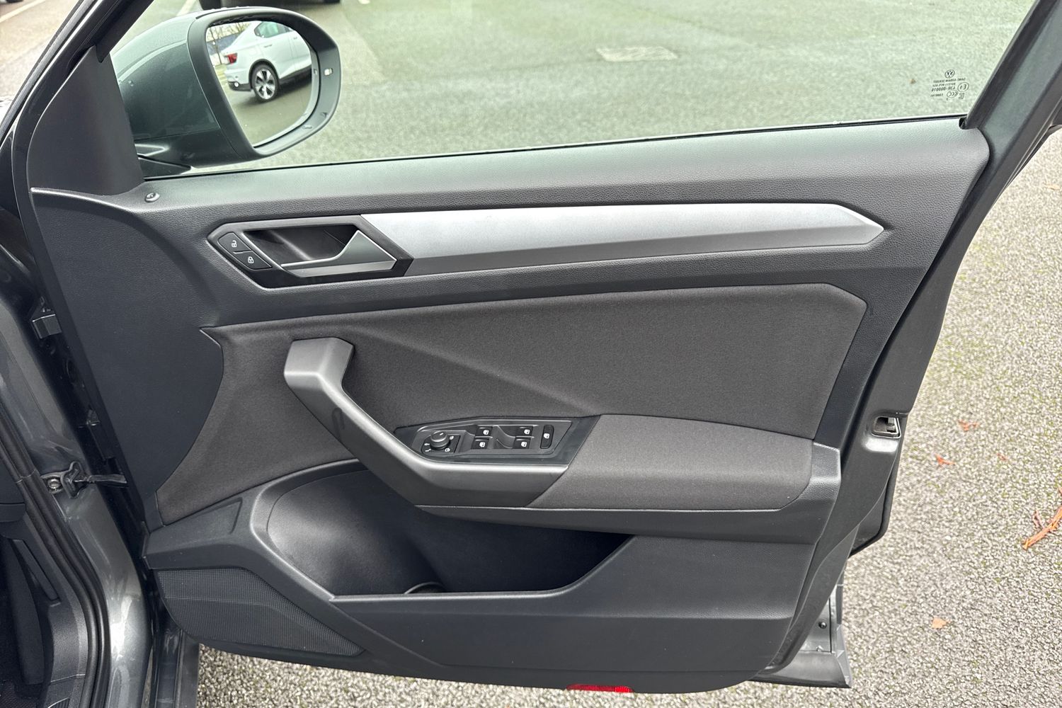 Used Volkswagen T-Roc 2022 for sale - 77026466: Photo 21