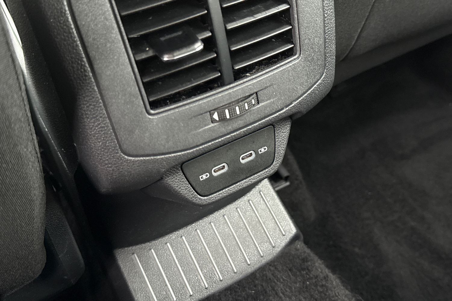 Used Volkswagen T-Roc 2022 for sale - 77026466: Photo 37